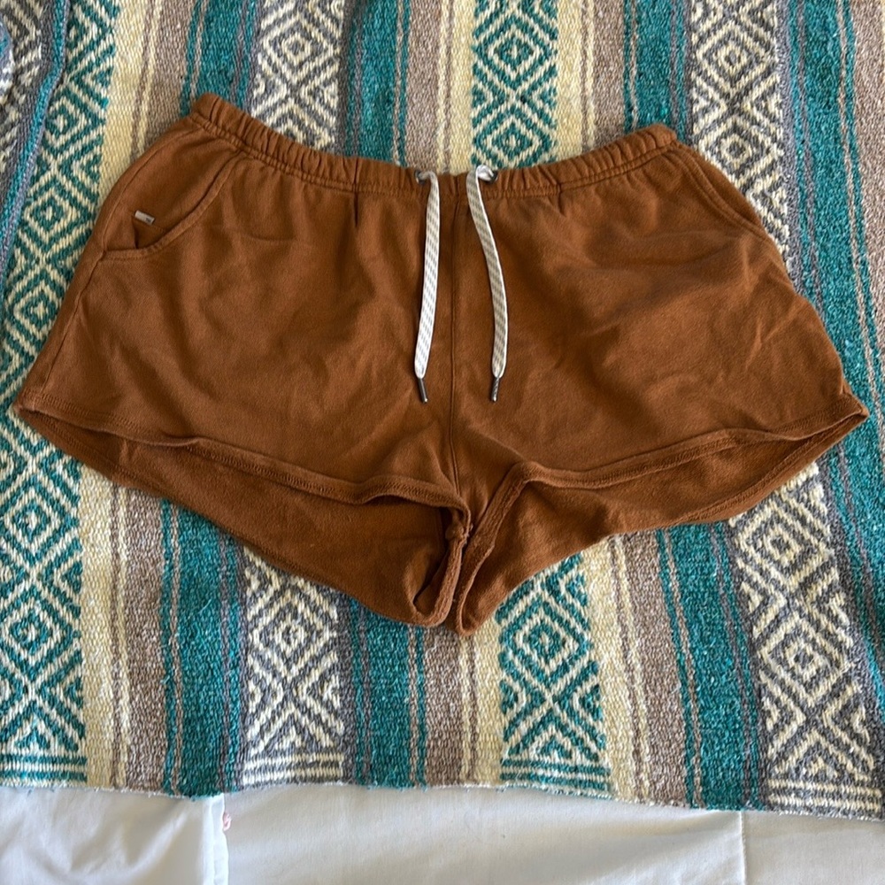 Women Vuori Shorts